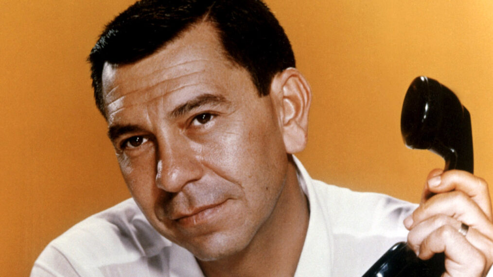 DRAGNET, Jack Webb, 1952-1959, pointing