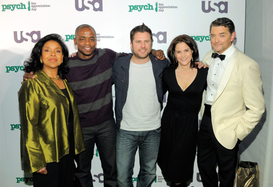 Actors Phylicia Rashad, Dule Hill, James Roday, Ally Sheedy and Timothy Omundson pose for a photo at the "Psych" Season 6 premiere at Ziegfeld Theatre on October 6, 2011 in New York City. 