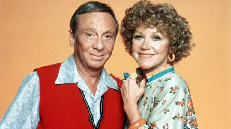 Norman Fell as Stanley Roper and Audra Lindley as Helen Roper in The Ropers (1979-80)