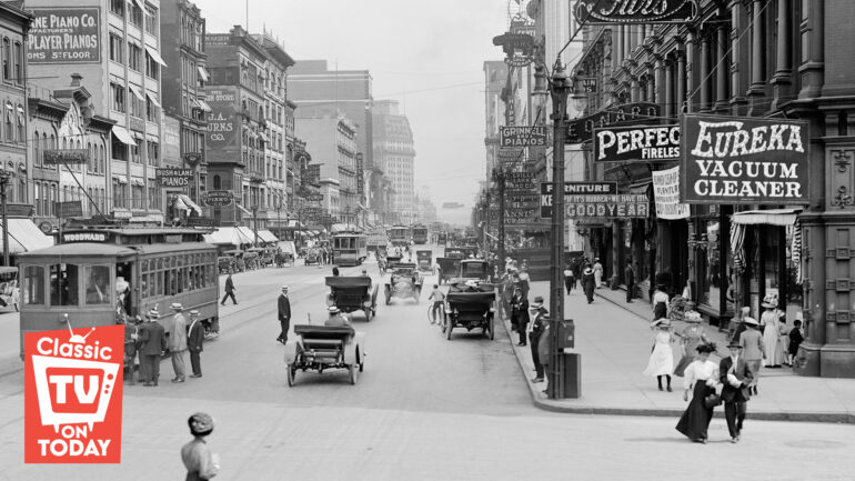 10 Streets Changed America, Street Scene, Woodward Avenue, Detroit, Michigan, USA, early 1910's