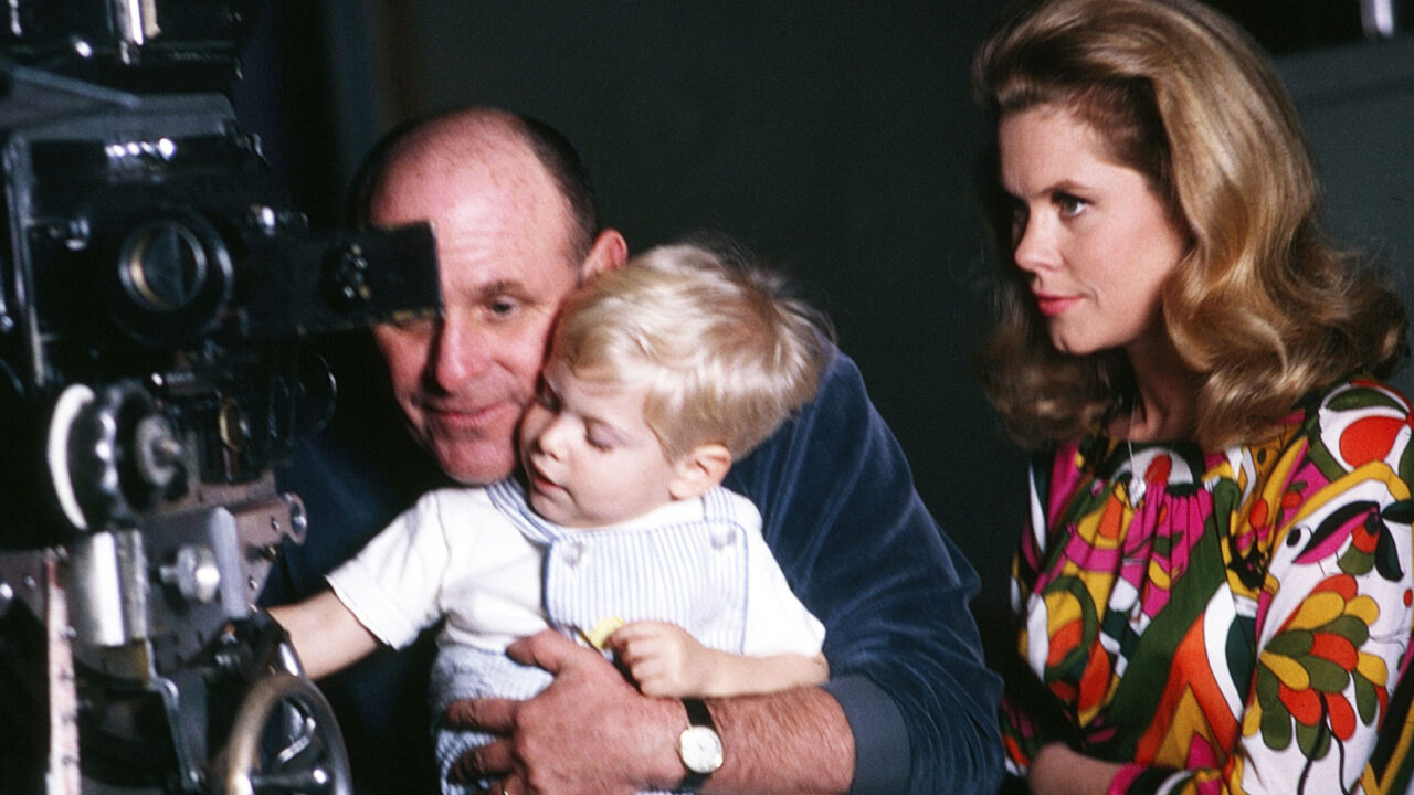 Director William Asher, Elizabeth Montgomery, William Asher jr., on set, (1967), 1964-1972. ph: Ivan Nagy/TV Guide/Courtesy Everett Collection