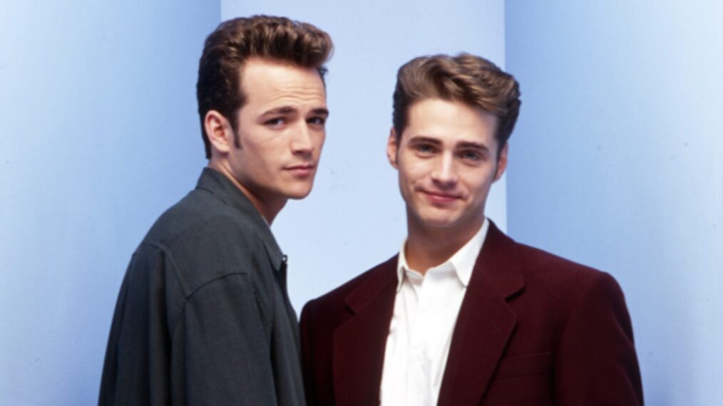 BEVERLY HILLS, 90210, from left: Luke Perry, Jason Priestley