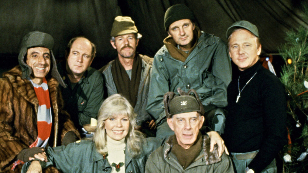 MASH (aka M*A*S*H), background from left: Jamie Farr, David Ogden Stiers, Mike Farrell, Alan Alda, William Christopher, front from left: Loretta Swit, Harry Morgan in 'Goodbye, Farewell, and Amen' (Season 11, Episode 16, aired February 28, 1983), 1972-78