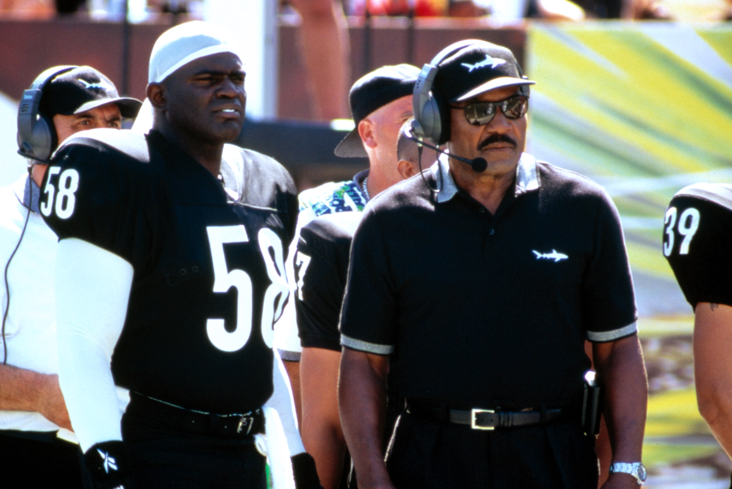 ANY GIVEN SUNDAY, Lawrence Taylor, Jim Brown, 1999