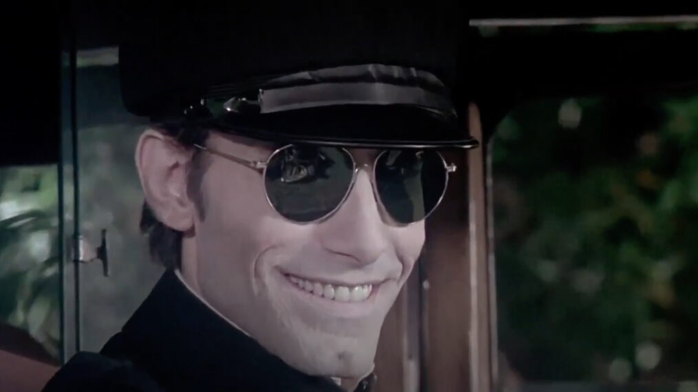 Retro Nightmare Fuel: Please Don't Let That Creepy-Ass Chauffeur From 'Burnt Offerings' Get Me