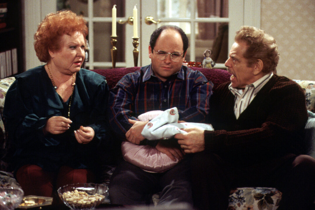 SEINFELD, Estelle Harris, Jason Alexander, Jerry Stiller. 1990 - 1998 