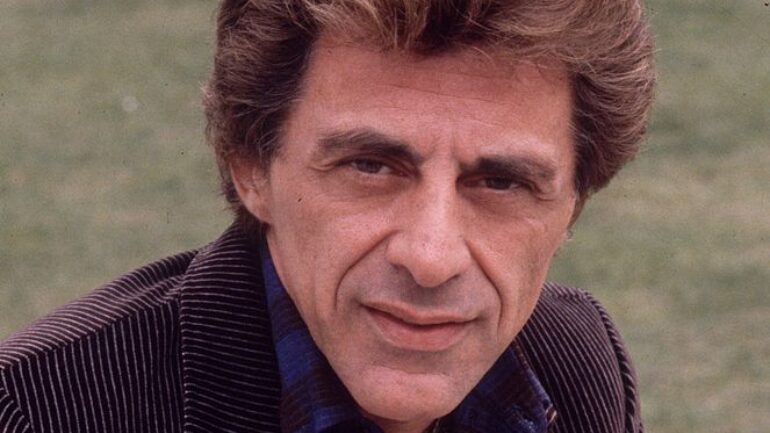 1980: American solo singer Frankie Valli, lead singer with the Four Seasons until 1965