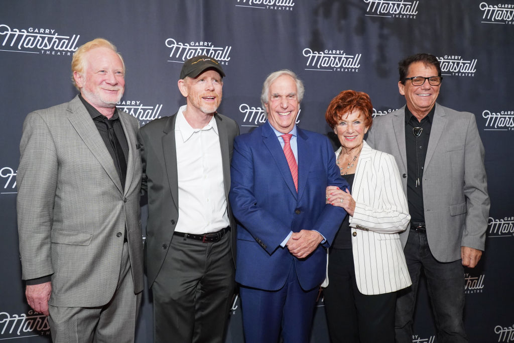 LOS ANGELES, CALIFORNIA - NOVEMBER 13: (L-R) Don Most, Ron Howard, Henry Winkler, Marion Ross and Anson Williams attend Garry Marshall Theatre's 3rd Annual Founder's Gala Honoring Original "Happy Days" Cast at The Jonathan Club on November 13, 2019 in Los Angeles, California