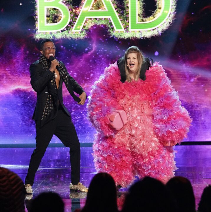 THE MASKED SINGER, from left: host Nick Cannon, Kirstie Alley (revealed as Baby Mammoth), The Mask of Least Resistance - Round 3',