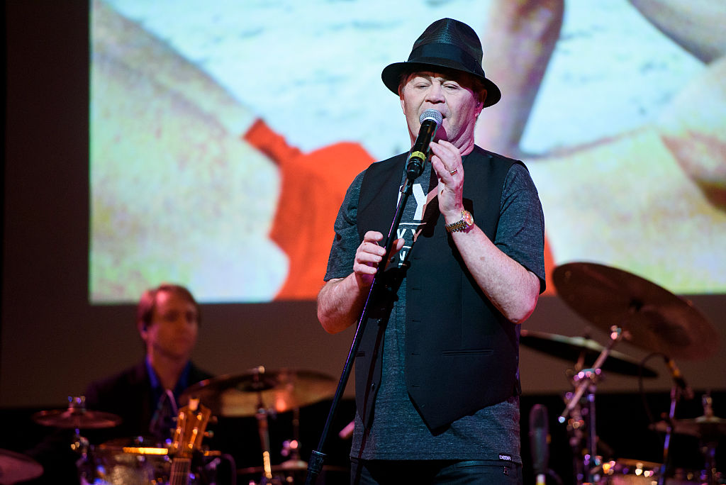NEW YORK, NY - JUNE 01: Mickey Dolenz of The Monkees performs live on stage at Town Hall on June 1, 2016 in New York City