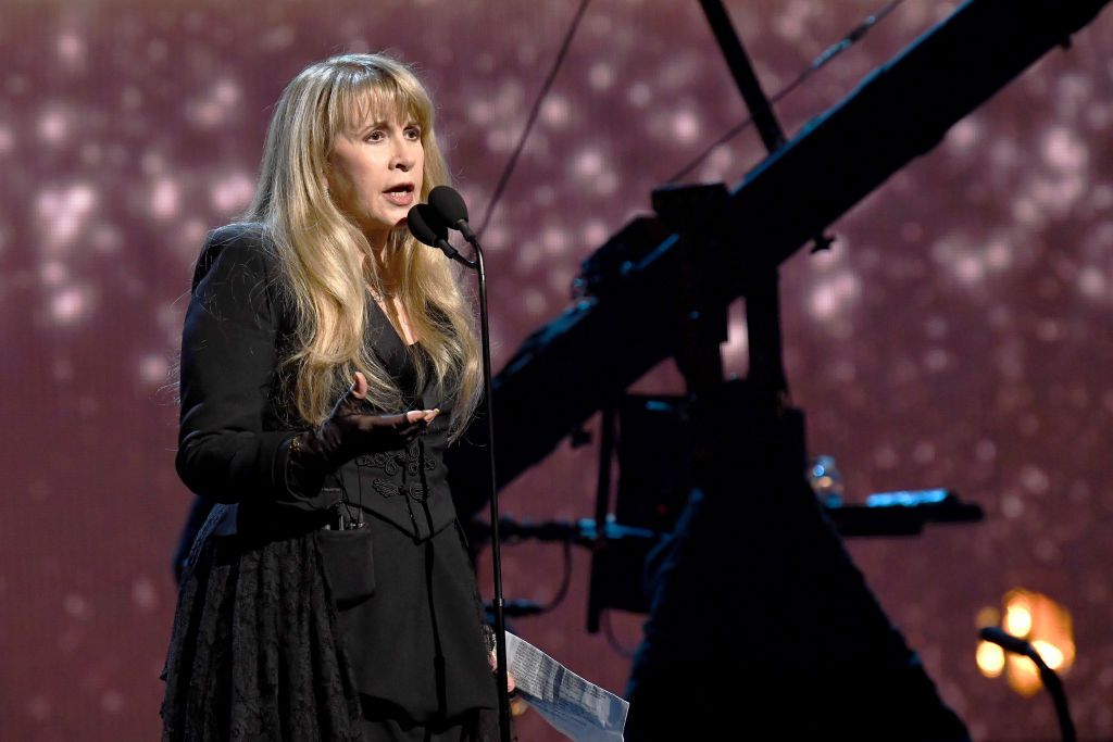 NEW YORK, NEW YORK - MARCH 29: Inductee Stevie Nicks performs onstage at the 2019 Rock &amp; Roll Hall Of Fame Induction Ceremony - Show at Barclays Center on March 29, 2019 in New York City