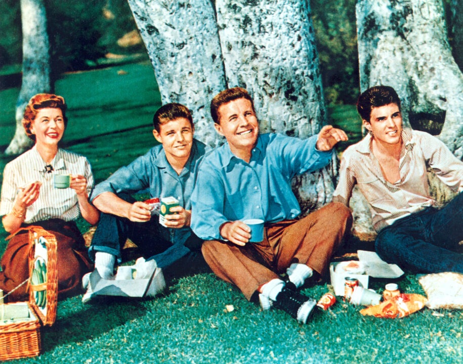 THE ADVENTURES OF OZZIE AND HARRIET, Harriet Nelson, David Nelson, Ozzie Nelson, Ricky Nelson, 1952 - 1966.