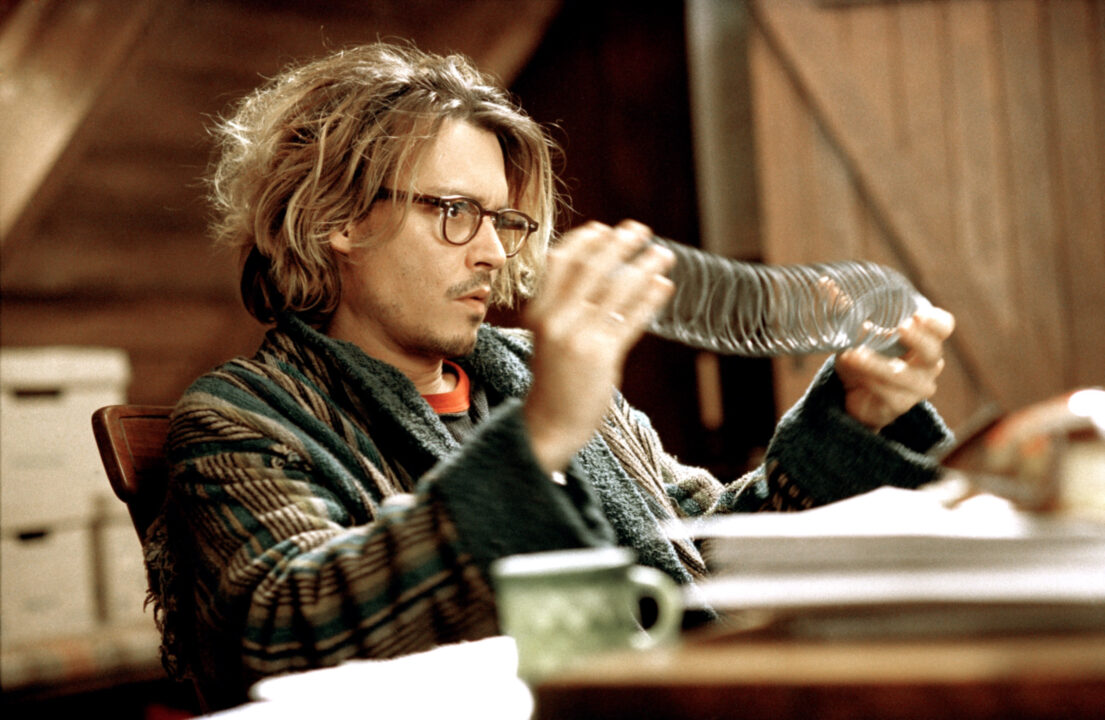 SECRET WINDOW, Johnny Depp, 2004, 