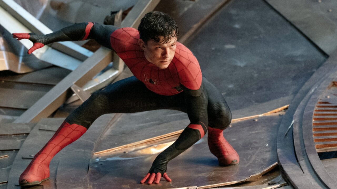 SPIDER-MAN: NO WAY HOME, Tom Holland as Spider-Man, 2021. 