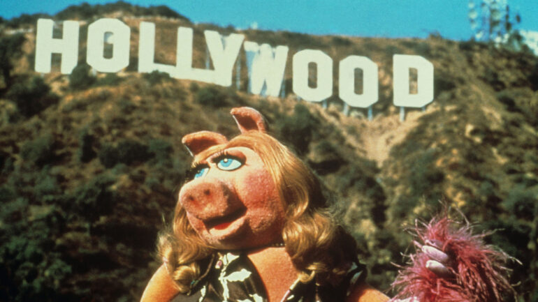 THE MUPPET MOVIE, promotional photo with Miss Piggy, 1979.