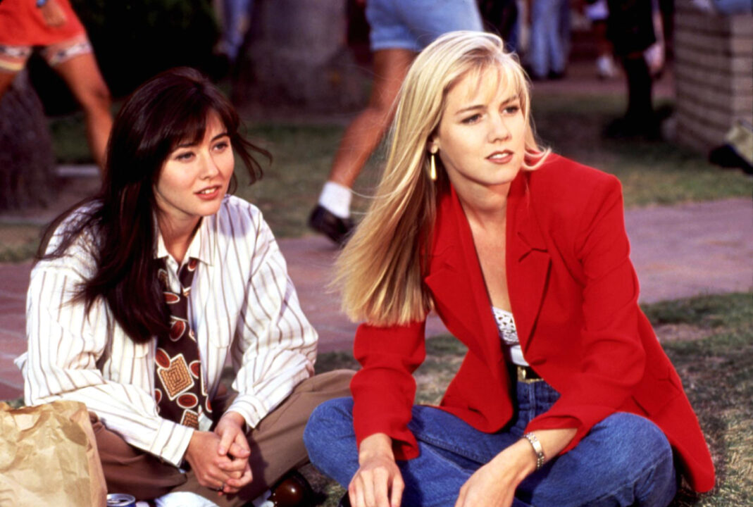 BEVERLY HILLS, 90210, 1990-2000, Shannen Doherty, Jennie Garth, 1991