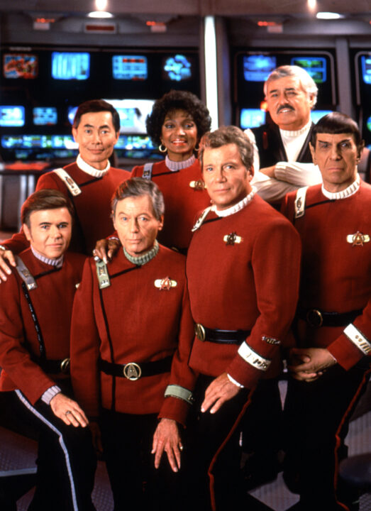 STAR TREK VI: THE UNDISCOVERED COUNTRY, (back row l-r): George Takei, Nichelle Nichols, James Doohan, (front l-r): Walter Koenig, DeForest Kelley, William Shatner, Leonard Nimoy, 1991