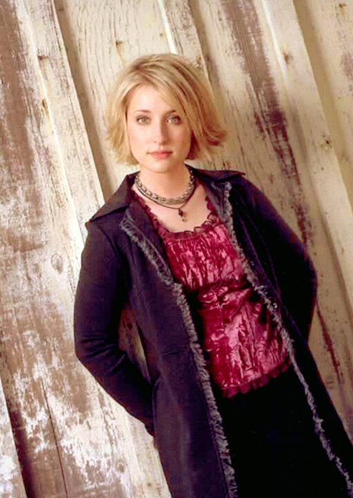 SMALLVILLE, Allison Mack, Season 1, 2001-2011