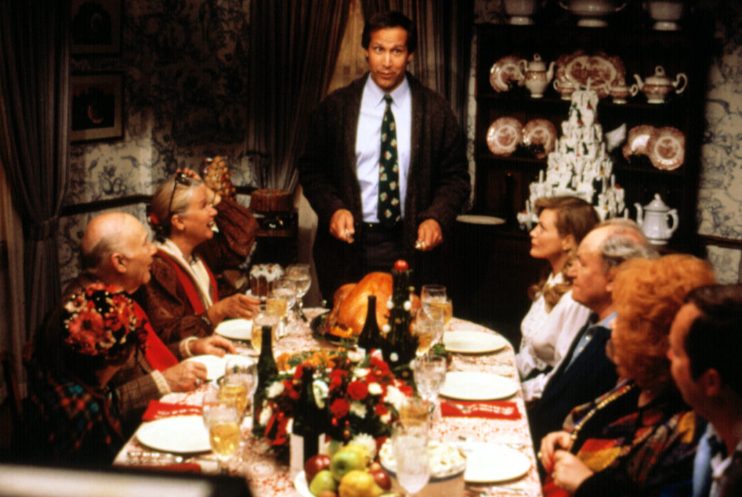 NATIONAL LAMPOON'S CHRISTMAS VACATION, John Randolph, Diane Ladd, Chevy Chase, Beverly D'Angelo, E.G. Marshall, Doris Roberts, 1989