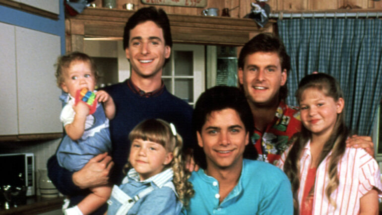 FULL HOUSE, Mary Kate Olsen, Bob Saget, Jodie Sweetin, John Stamos, Dave Coulier, Candace Cameron, 1987-1995.