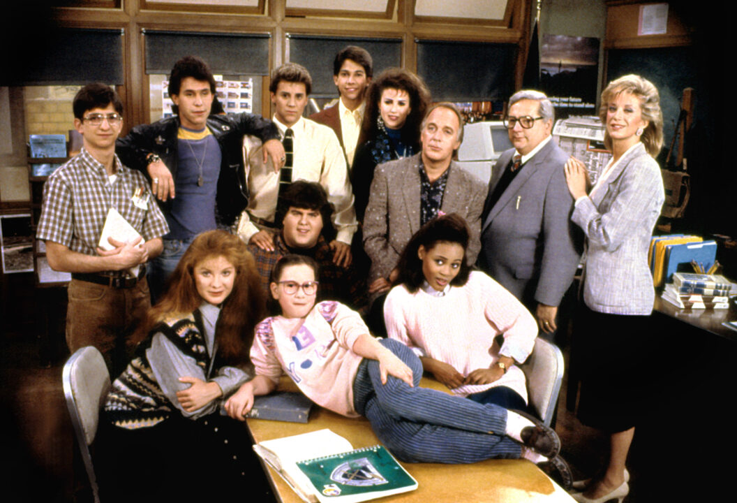 HEAD OF THE CLASS, Dan Frischman, Brian Robbins, Tony O'Dell, Jory Husain, Leslie Bega, Howard Hesseman, William G. Schilling, Jeanetta Arnette, Khrystyne Haje, Tannis Vallely, Daniel J. Schneider, Robin Givens, 1986-91