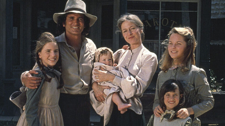 LITTLE HOUSE ON THE PRAIRIE -- Pictured: (l-r) Melissa Gilbert as Laura Elizabeth Ingalls, Michael Landon as Charles Philip Ingalls, Brenda/Wendi Turnbaugh as Grace Ingalls, Karen Grassle as Caroline Quiner Holbrook Ingalls, Melissa Sue Anderson as Mary Ingalls Kendall, Lindsay/Sidney Greenbush as Carrie Ingalls