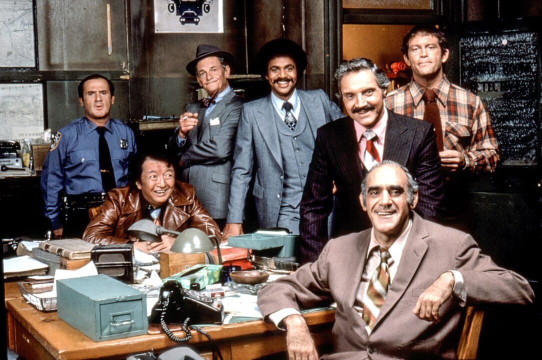 BARNEY MILLER, (l-r): Ron Carey, Jack Soo, James Gregory, Ron Glass, Hal Linden, Max Gail, Abe Vigoda (front), 1975-82,