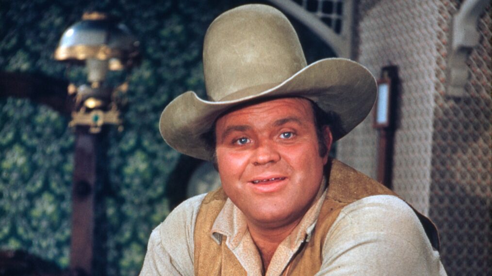 BONANZA, Dan Blocker, on set, (Season 1, 1959), 1959-73.