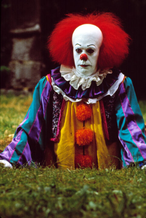 STEPHEN KING'S IT, Tim Curry, 1990