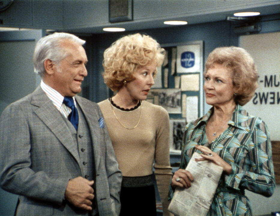 THE MARY TYLER MOORE SHOW (aka MARY TYLER MOORE), from left: Ted Knight, Georgia Engel, Betty White, 1970-77.