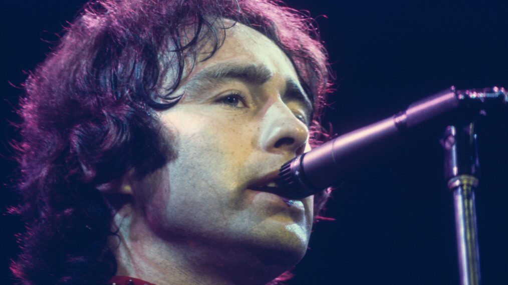 (MANDATORY CREDIT Watal Asanuma/Shinko Music/Getty Images) Singer Paul Rodgers of English super-group Bad Company performs on stage at Earl's Court in London, July 1977.