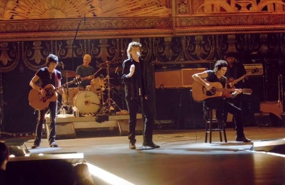 SHINE A LIGHT, The Rolling Stones: Ron Wood (left), Charlie Watts (second from left), Mick Jagger (center), Keith Richards (front right), 2007