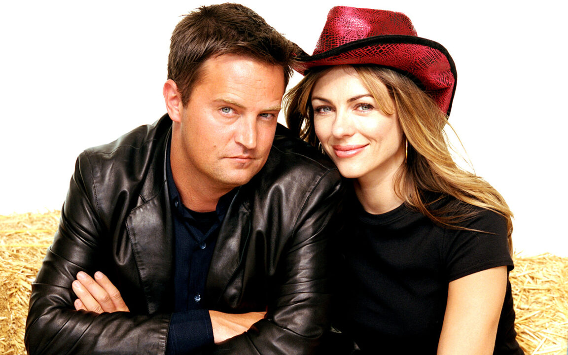 SERVING SARA, Matthew Perry, Elizabeth Hurley, 2002, (c) Paramount/courtesy Everett Collection