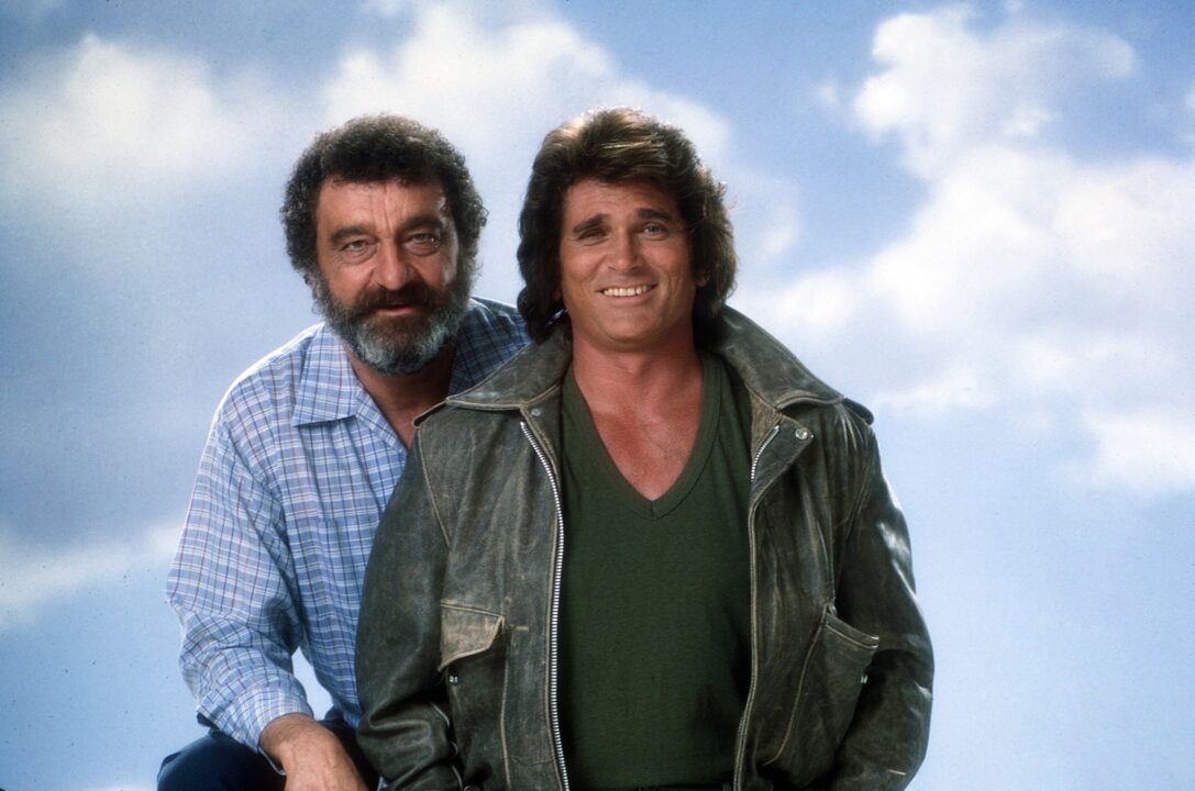 HIGHWAY TO HEAVEN, from left: Victor French, Michael Landon, 1984-1989. ph: Mario Casilli / TV Guide /© NBC /courtesy Everett Collection