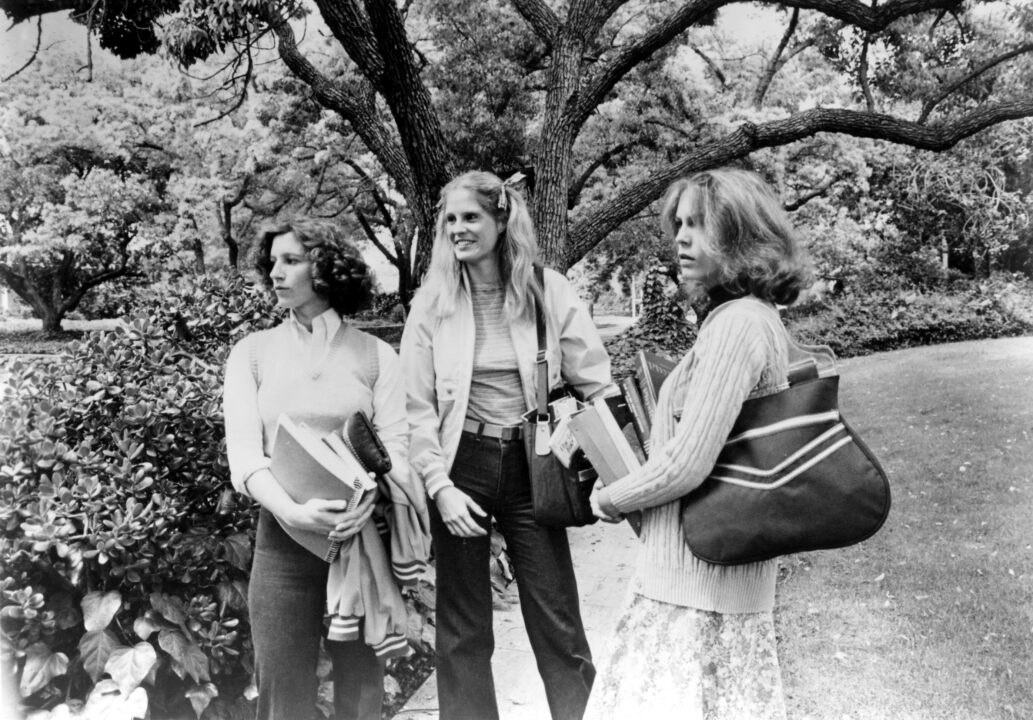 HALLOWEEN, Nancy Loomis (aka Nancy Kyes), P.J. Soles, Jamie Lee Curtis, 1978