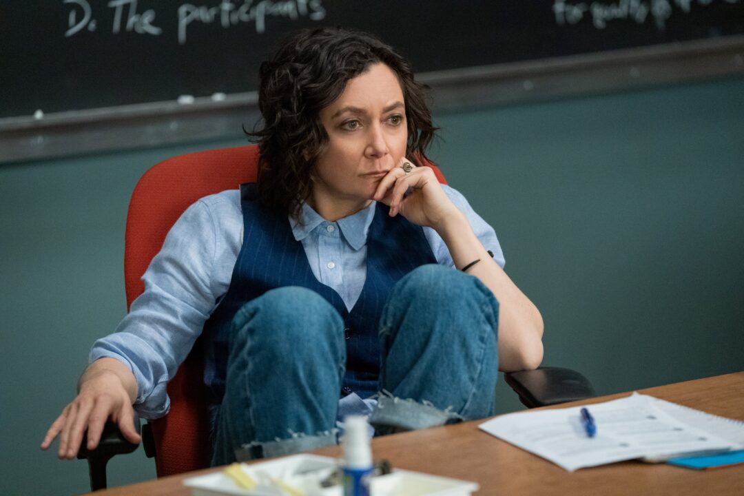 ATYPICAL, Sara Gilbert, 'Only Tweed', (Season 3, Episode 305, aired Nov. 1, 2019).