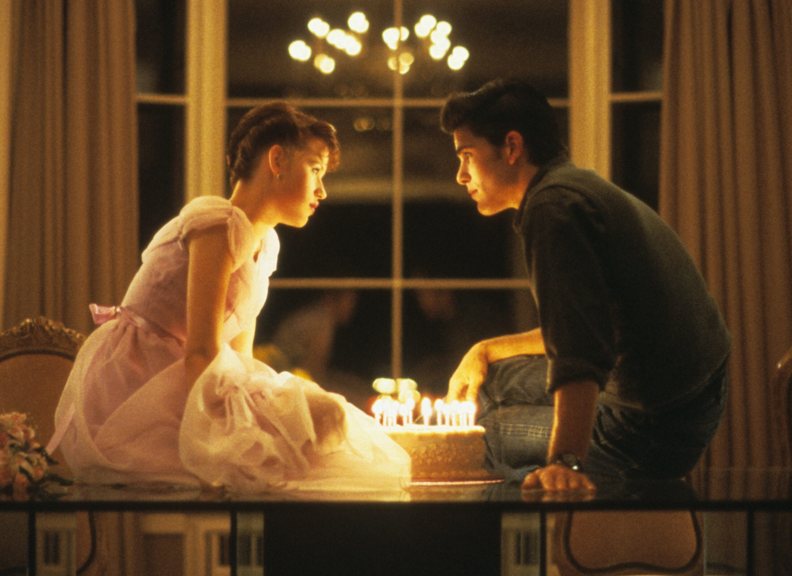 SIXTEEN CANDLES, Molly Ringwald, Michael Schoeffling, 1984