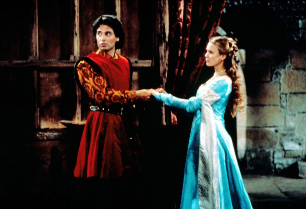 THE PRINCESS BRIDE, from left: Chris Sarandon, Robin Wright Penn, 1987