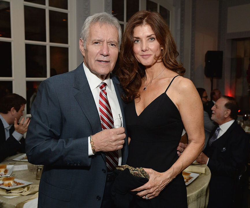 LOS ANGELES, CA - NOVEMBER 12: TV host Alex Trebek (L) and Jean Currivan Trebek attend the celebratory dinner after the special tribute to Sophia Loren during the AFI FEST 2014 presented by Audi at Dolby Theatre on November 12, 2014 in Hollywood, California. on November 12, 2014 in Los Angeles, California