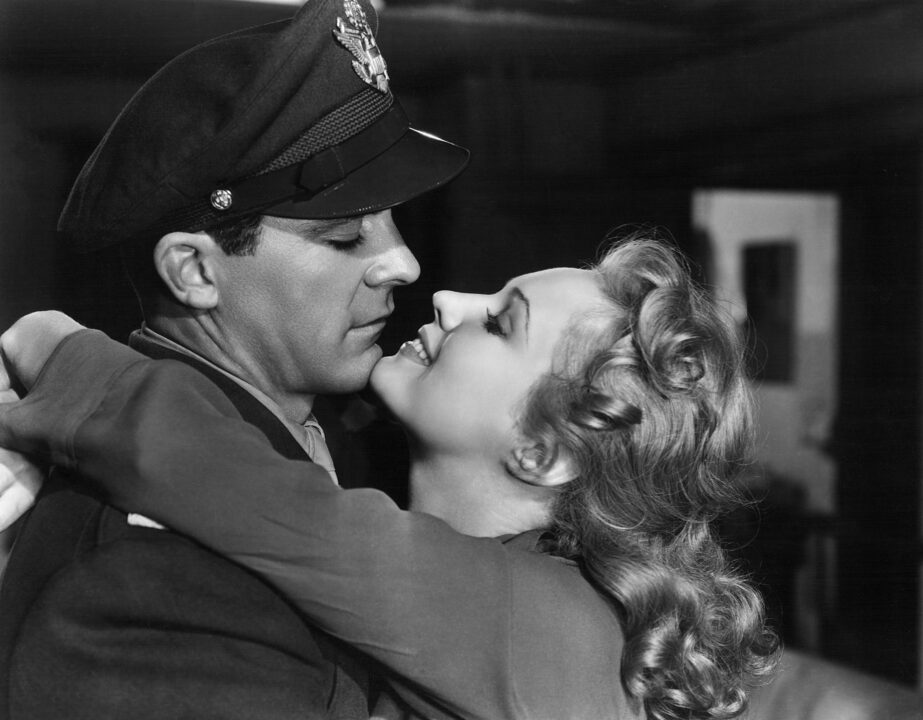 THE BEST YEARS OF OUR LIVES, Dana Andrews, Virginia Mayo, 1946