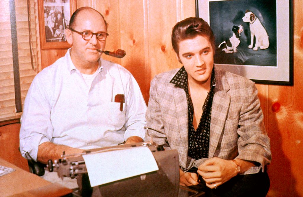 UNITED STATES - JANUARY 01: (AUSTRALIA OUT) USA Photo of Colonel Tom PARKER and Elvis PRESLEY, with manager Colonel Tom Parker - posed, c.1956/1967