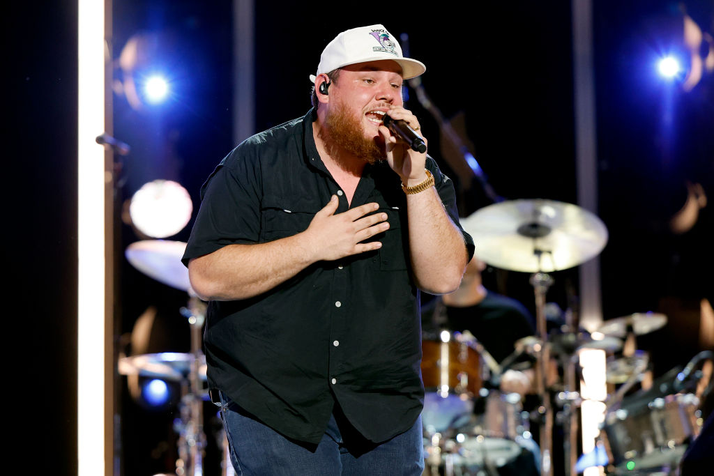NASHVILLE, TENNESSEE - JUNE 08: Luke Combs performs on stage during day one of CMA Fest 2023 at Nissan Stadium on June 08, 2023 in Nashville, Tennessee