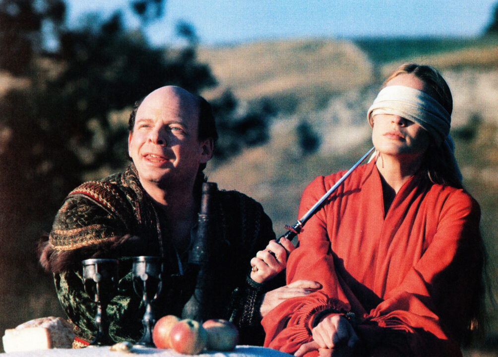 THE PRINCESS BRIDE, from left: Wallace Shawn, Robin Wright, 1987, TM &