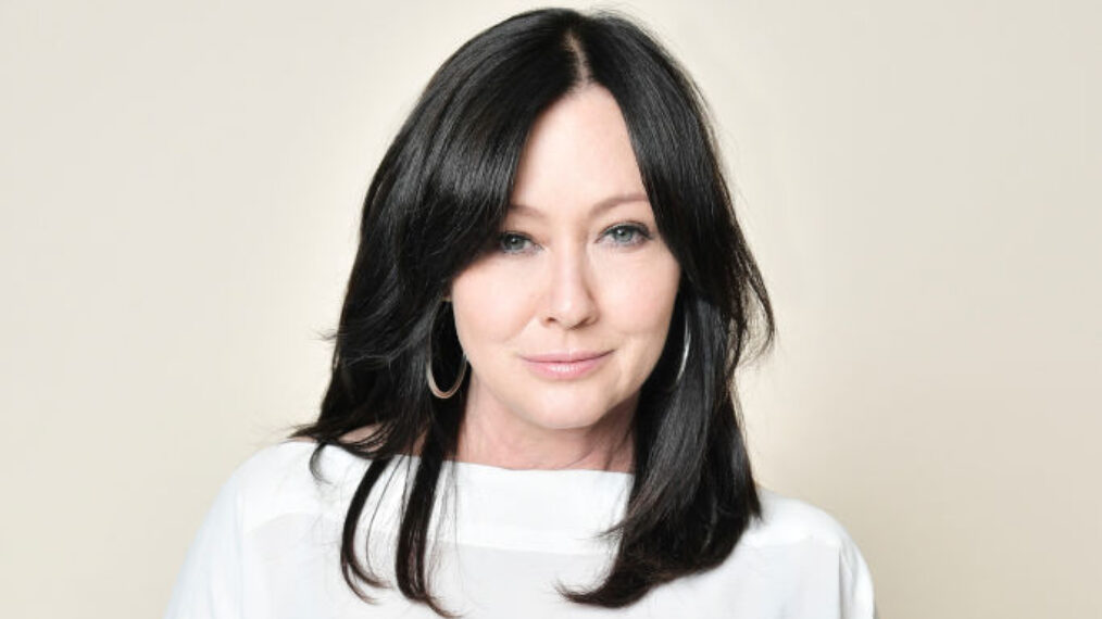 BEVERLY HILLS, CALIFORNIA - OCTOBER 05: Shannen Doherty poses for a portrait in the Getty Images & People Magazine Portrait Studio at Hallmark Channel and American Humanes 2019 Hero Dog Awards at the Beverly Hilton on October 05, 2019 in Beverly Hills, California