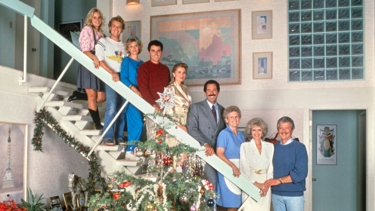 A Very Brady Christmas. A CBS made-for-TV movie special. The Brady Bunch has a family reunion. From the top of the stairs down, Jennifer Runyon (as Cindy Brady); Mike Lookinland (as Bobby Brady); Eve Plumb (as Jan Brady); Christopher Knight (as Peter Brady); Maureen McCormick (as Marcia Brady); Barry Williams (as Greg Brady); Ann B. Davis (as Alice Nelson); Florence Henderson (as Carol Brady); and Robert Reed (as Mike Brady). Originally broadcast December 18, 1988