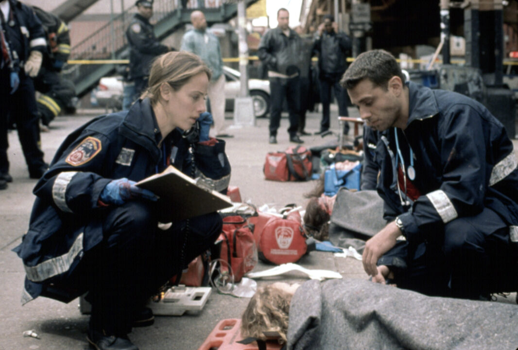 THIRD WATCH 1999-, (l to r): Kim Raver, Bobby Cannavale, Year 1