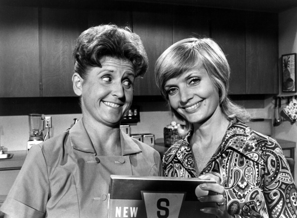 BRADY BUNCH, Ann B. Davis, Florence Henderson, 'And Now a Word From Our Sponsor', (Season 3), 1969-1974