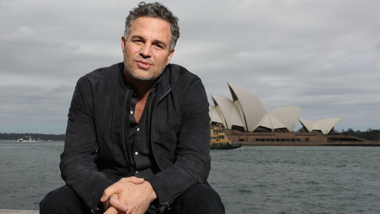 Mark Ruffalo poses during a photo call for Thor: Ragnarok on October 15, 2017 in Sydney, Australia