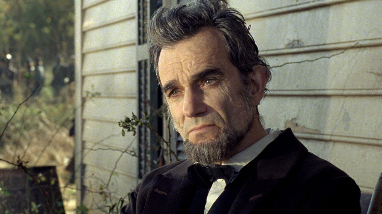 LINCOLN, Daniel Day-Lewis as President Abraham Lincoln, 2012. TM and Copyright ©20th Century Fox Film Corp. All rights reserved./courtesy Everett Collection