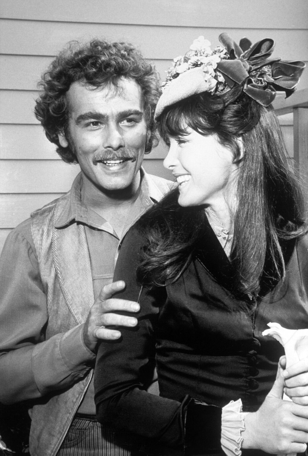 20 of the Hottest Bombshells That Guest Starred on 'Bonanza'